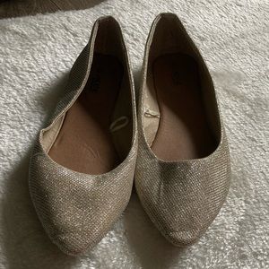 ☀️Gold Flats☀️